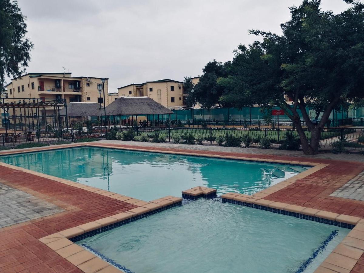 The Ultimate Escape - With Backup Electricity - Gaborone Kültér fotó